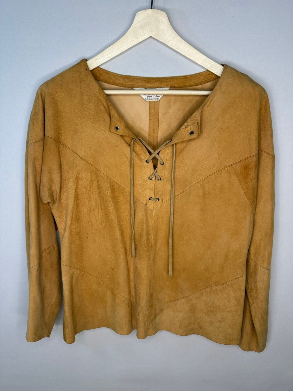 Vintage 1980’s Genuine Suede Native American Style Lace Up Shirt Size Medium